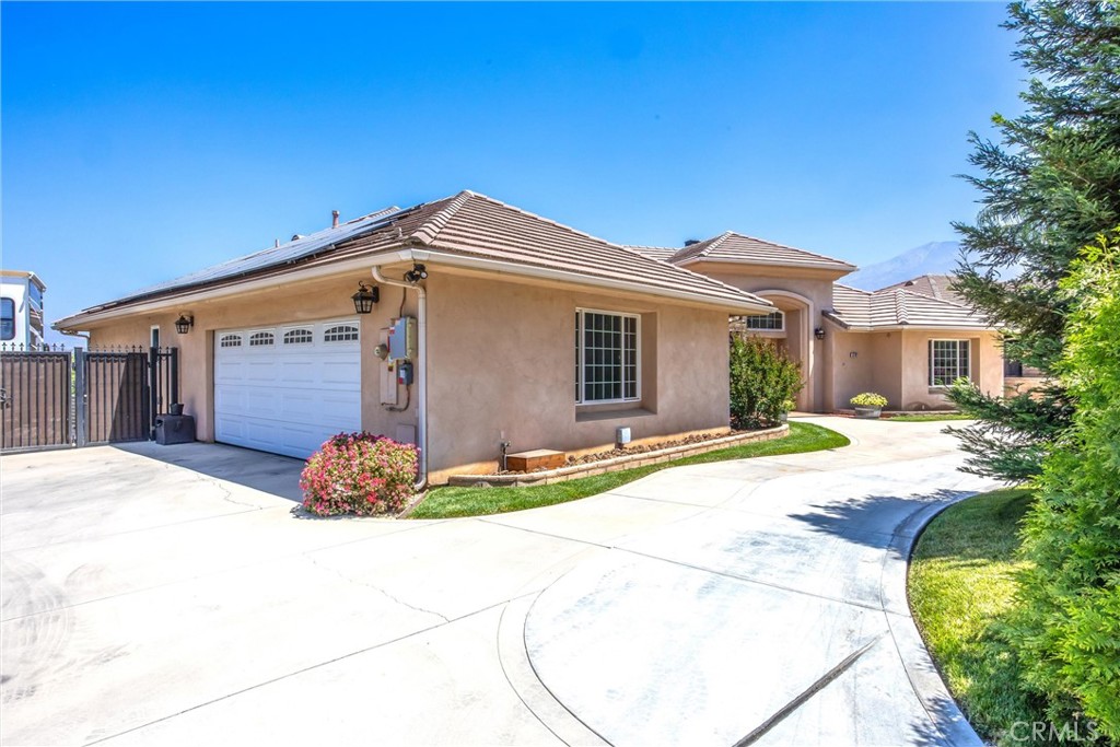 35102 Persimmon Property Photo 3