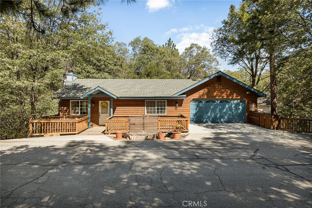 1348 Manzanita Property Photo 1