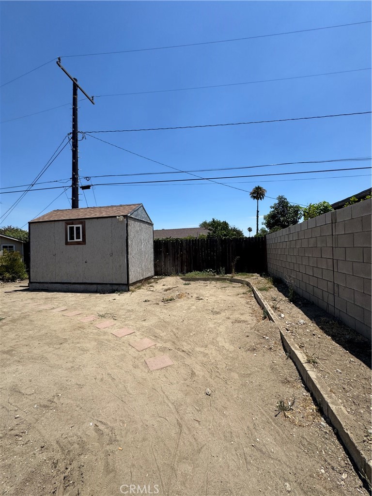 9765 Sycamore Property Photo 4