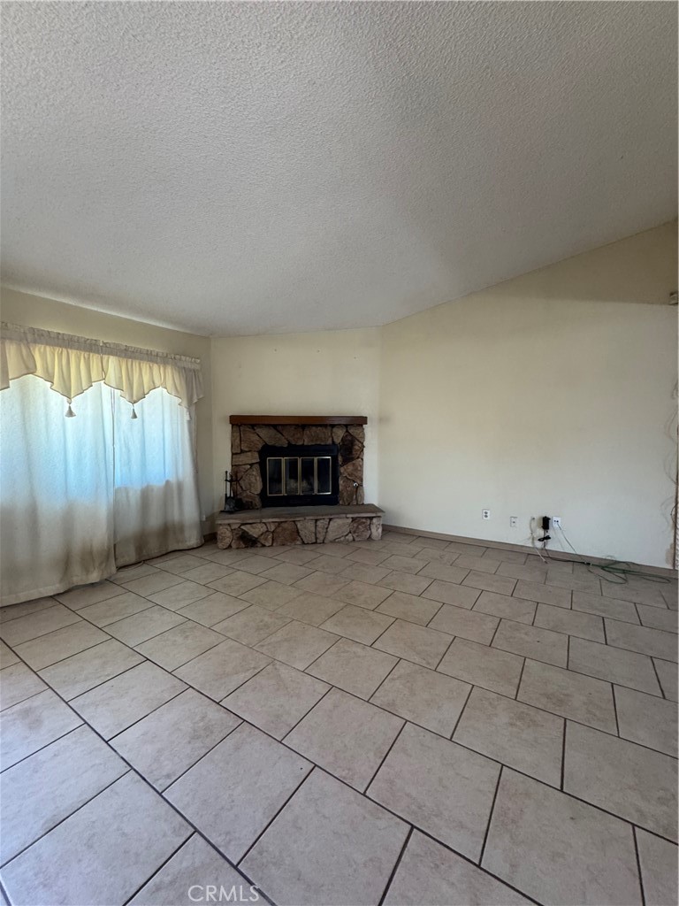 9765 Sycamore Property Photo 9