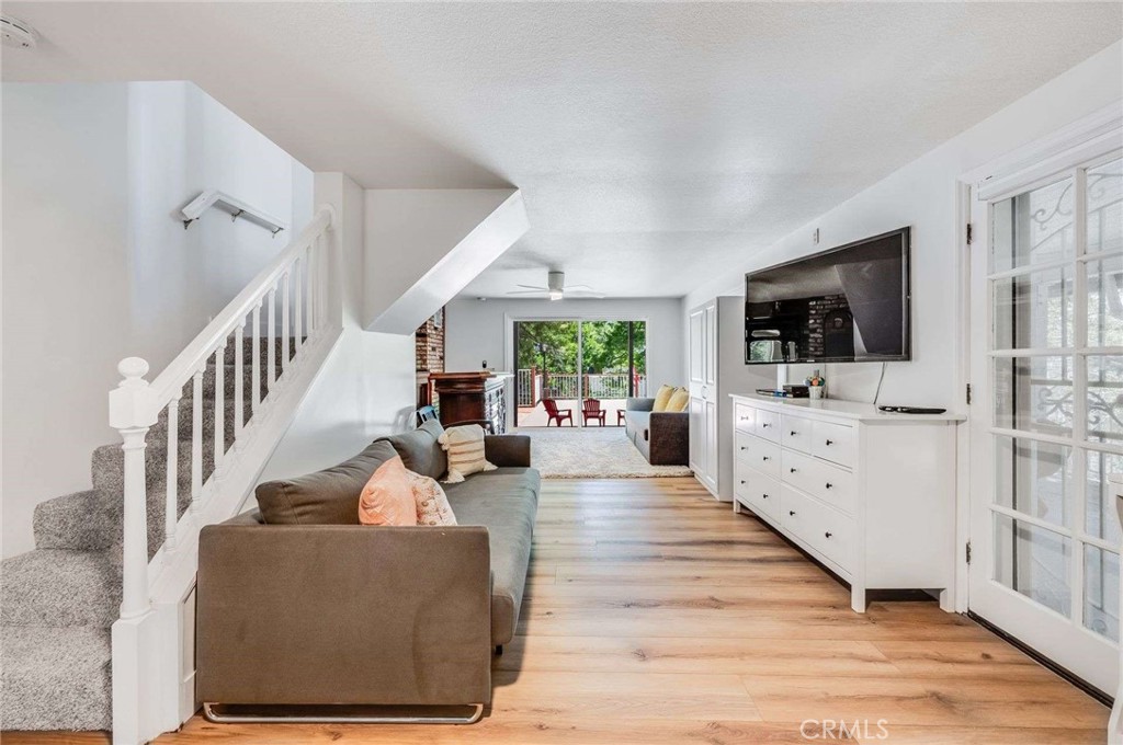 395 Primrose Property Photo 16
