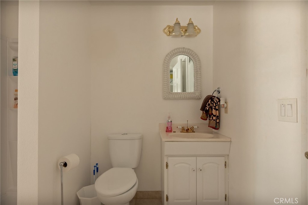 395 Primrose Property Photo 32