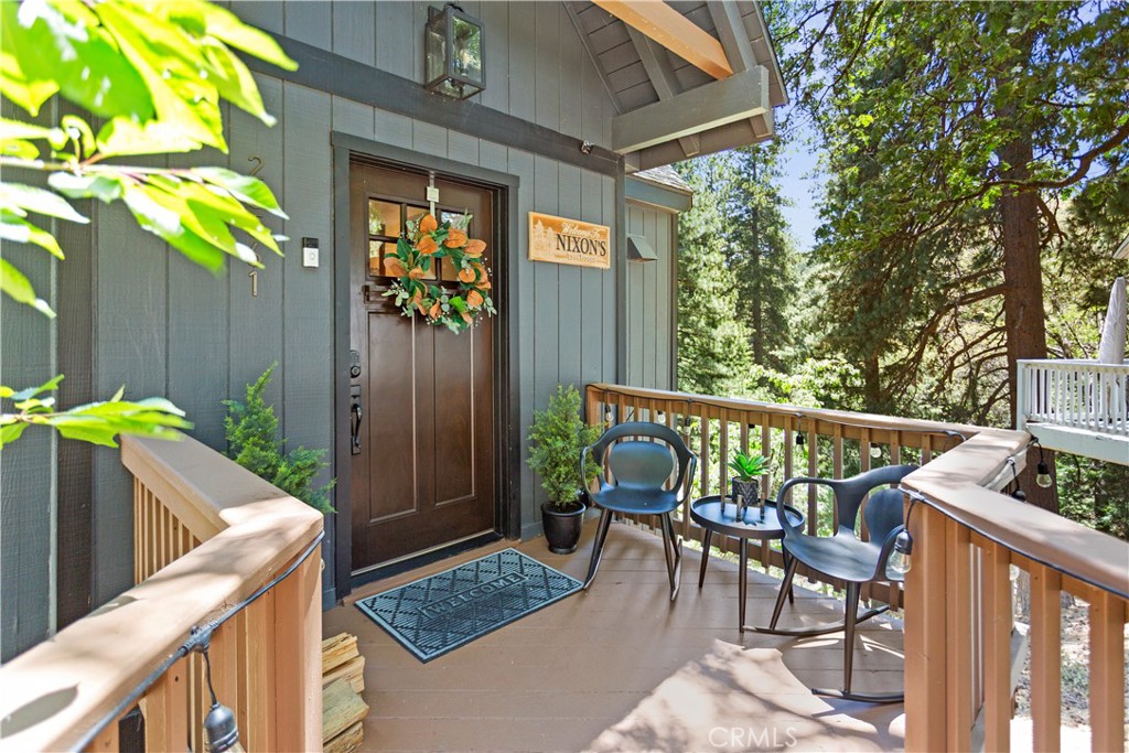 26561 Thunderbird Property Photo 4