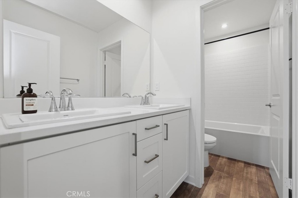 16080 Olivas Lane Property Photo 8