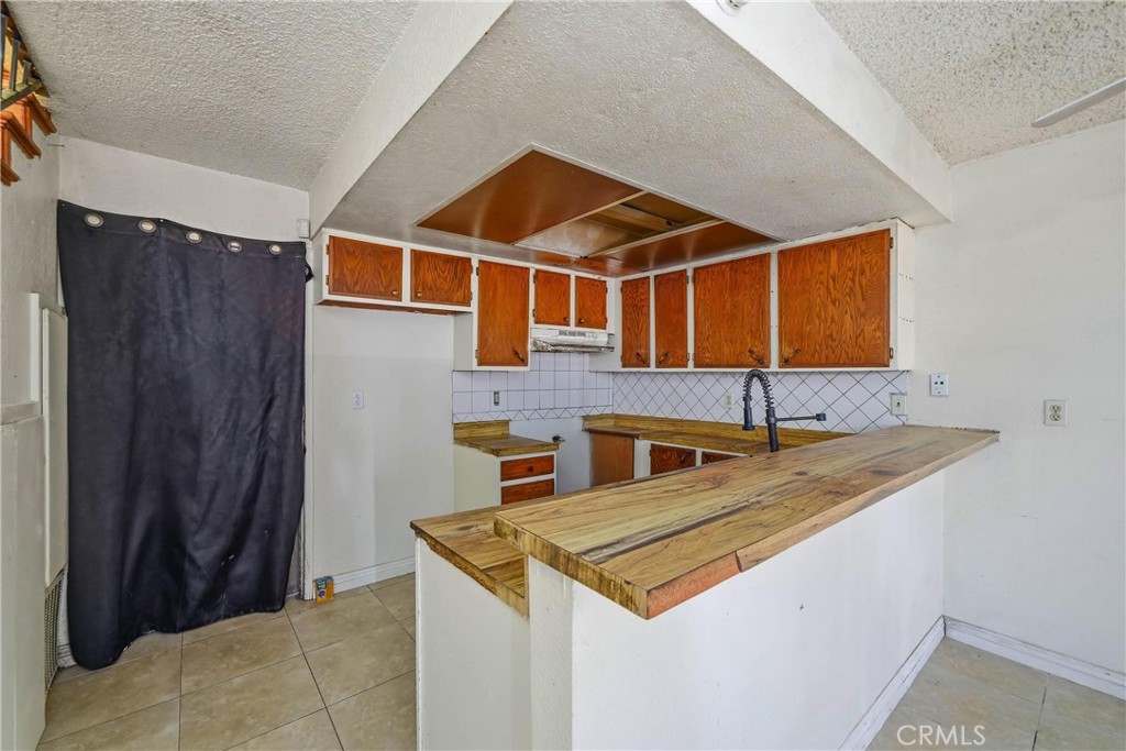 16600 Terrace F Property Photo 8