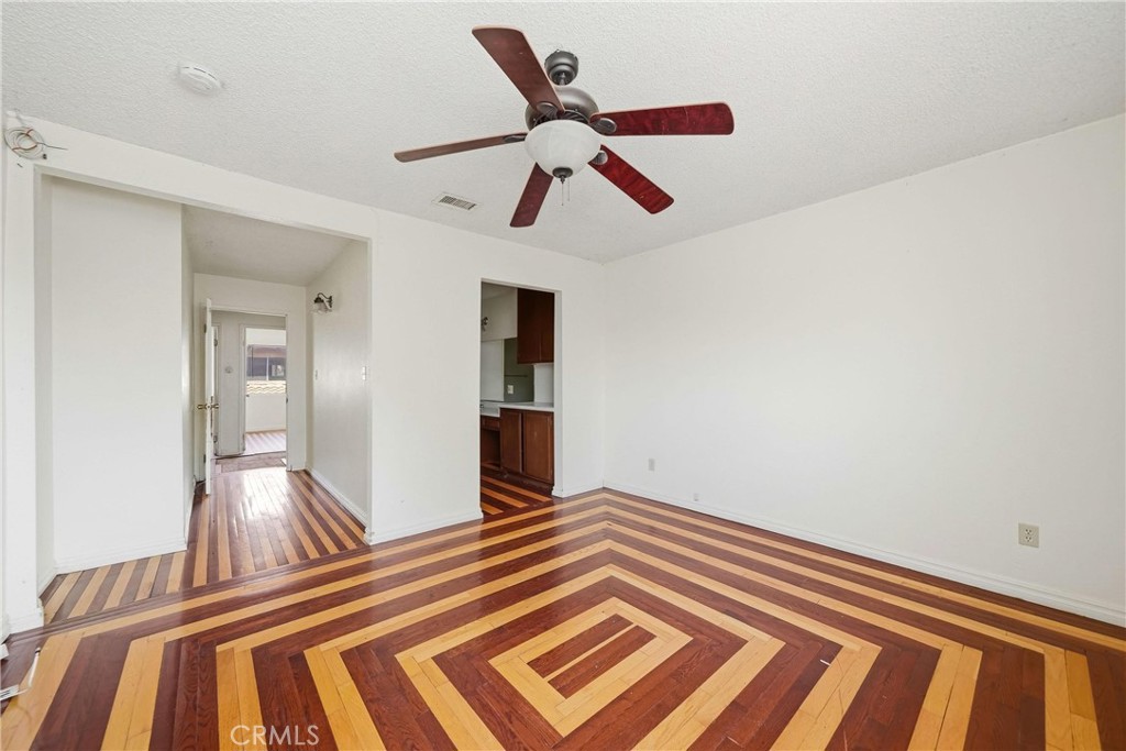 16600 Terrace F Property Photo 14