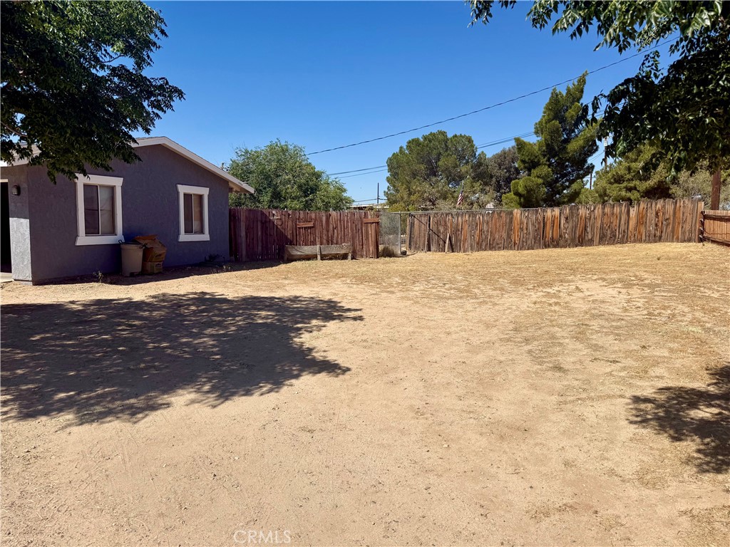 18393 Mojave Property Photo 2