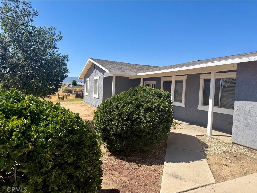 18393 Mojave Property Photo 3