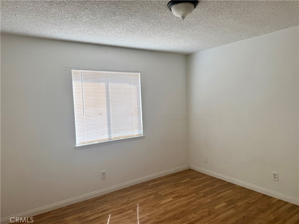 18393 Mojave Property Photo 11