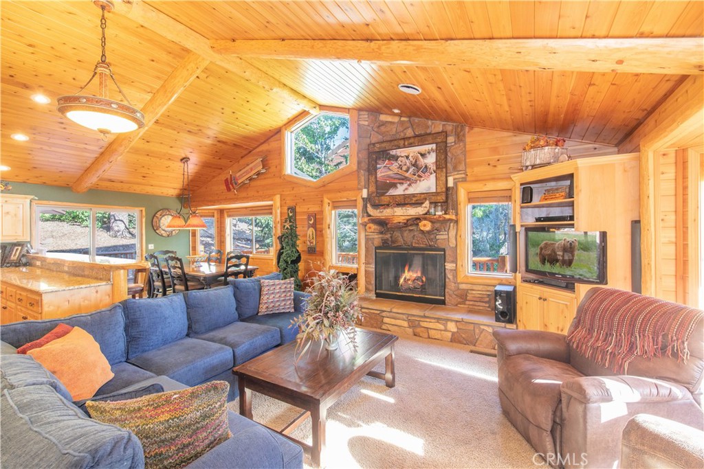 301 Starlight Property Photo 3
