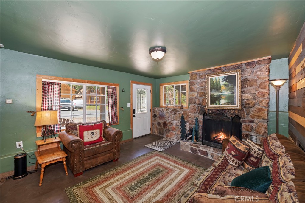 43400 Sheephorn Property Photo 7