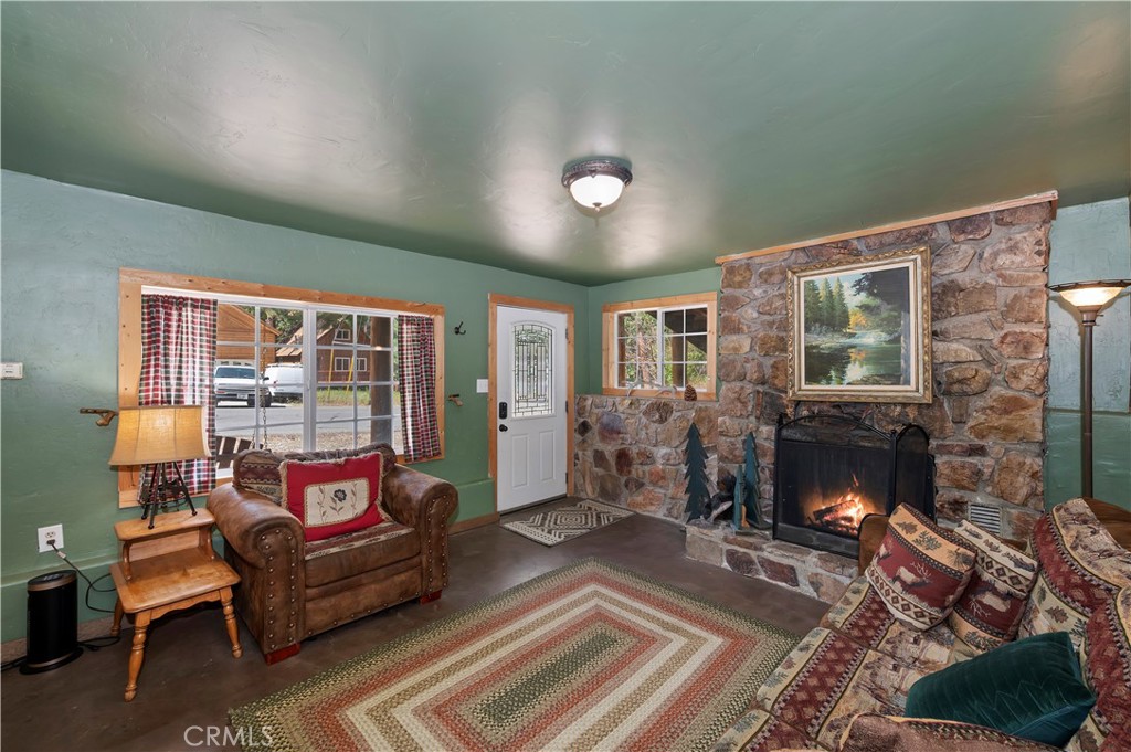 43400 Sheephorn Property Photo 9