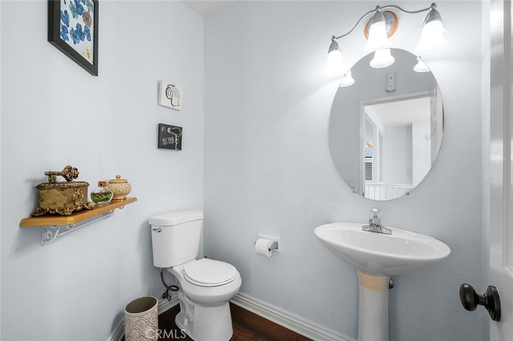 3231 Hannover Property Photo 19