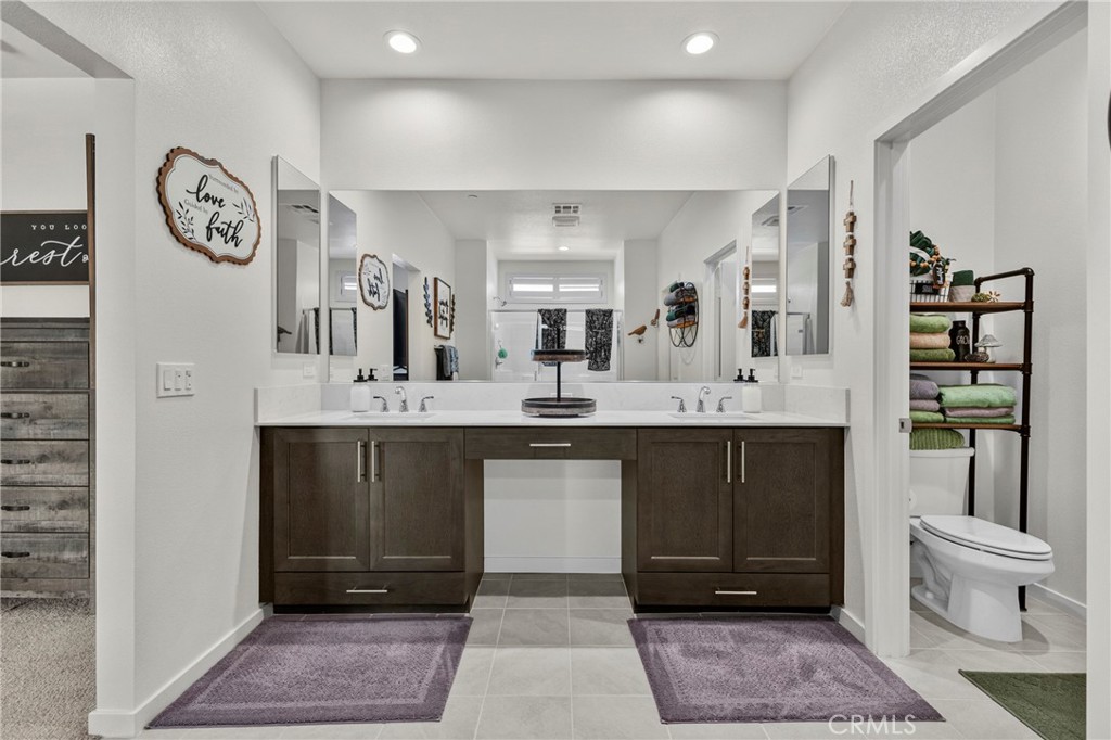 31962 Chagall Property Photo 19