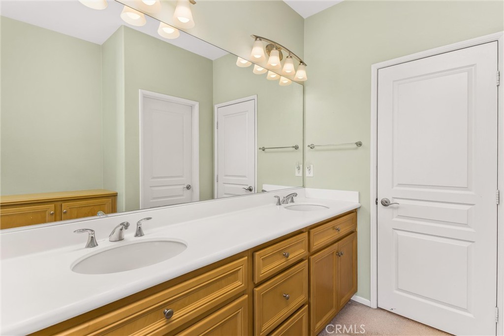 1680 Beaver Creek B Property Photo 20