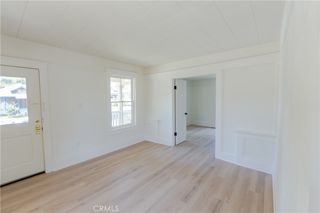 210 Encinitas Ave A Property Photo 6