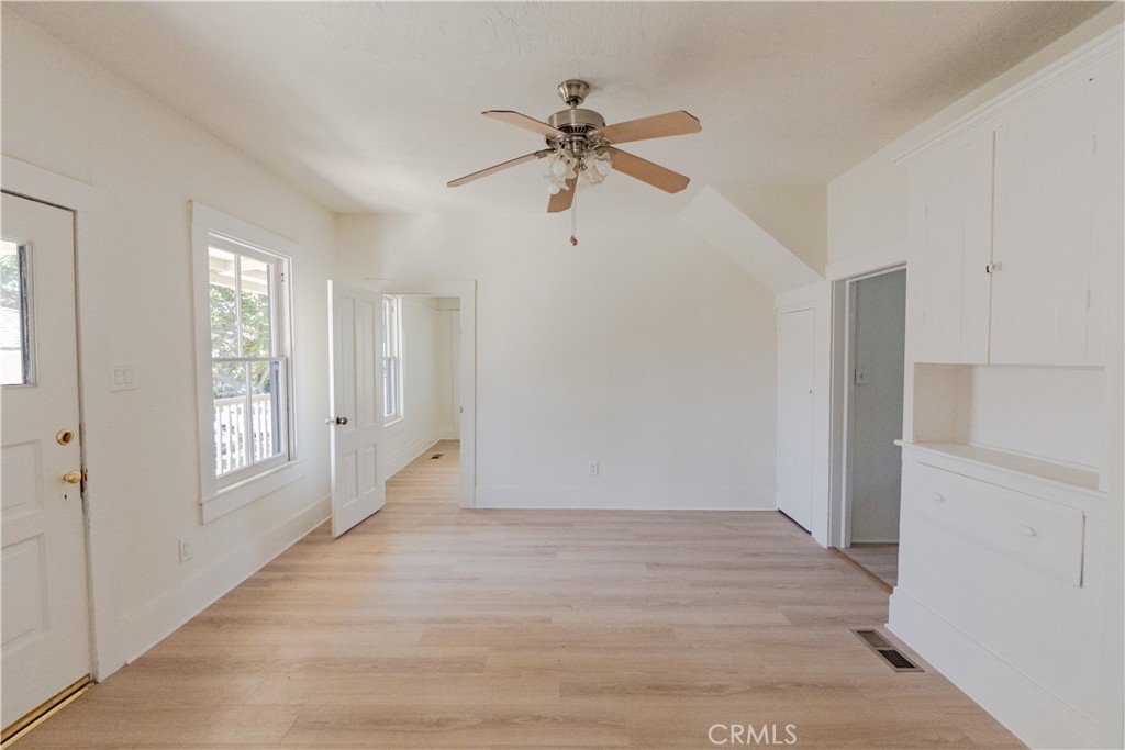 210 Encinitas Ave A Property Photo 7
