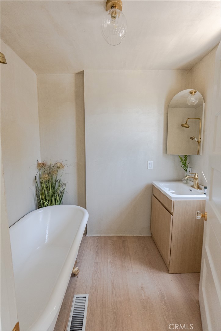 210 Encinitas Ave A Property Photo 15
