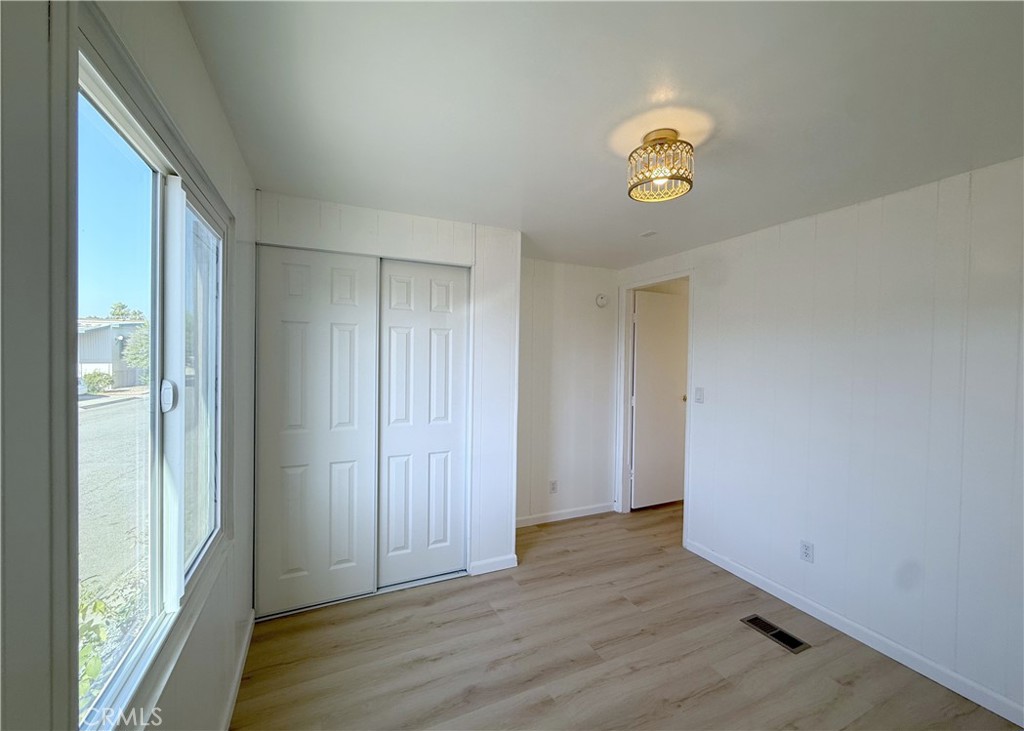24414 University Avenue 44 Property Photo 14