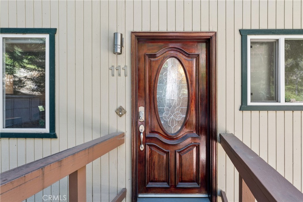 111 Grizzly Property Photo 10