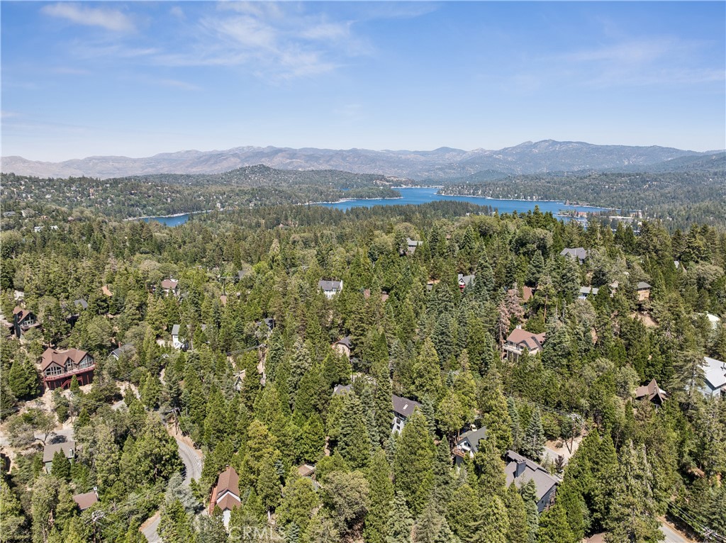111 Grizzly Property Photo 56
