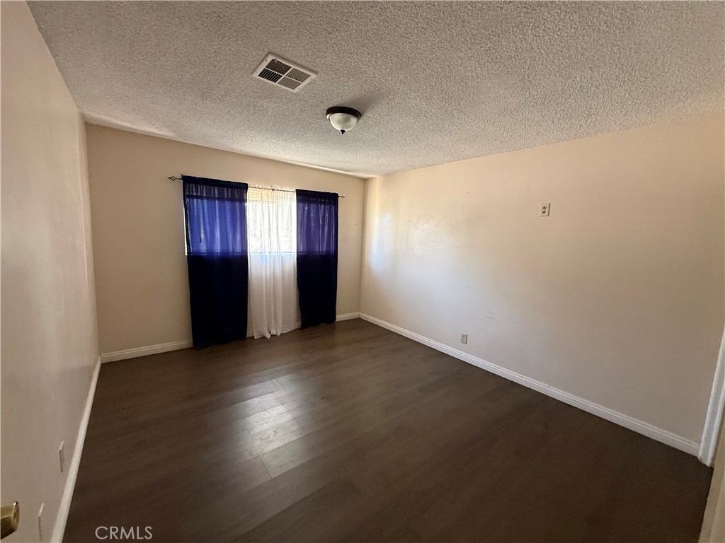 453 E F Property Photo 3