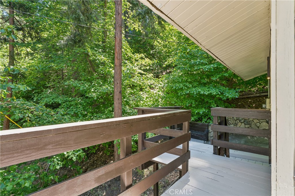 805 Knight Court Property Photo 30
