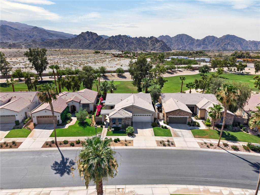 81074 Barrel Cactus Property Photo 8