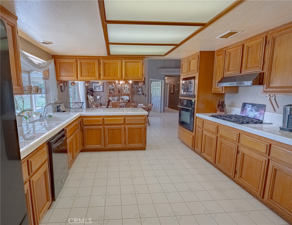 23093 Miners Road Property Photo 7