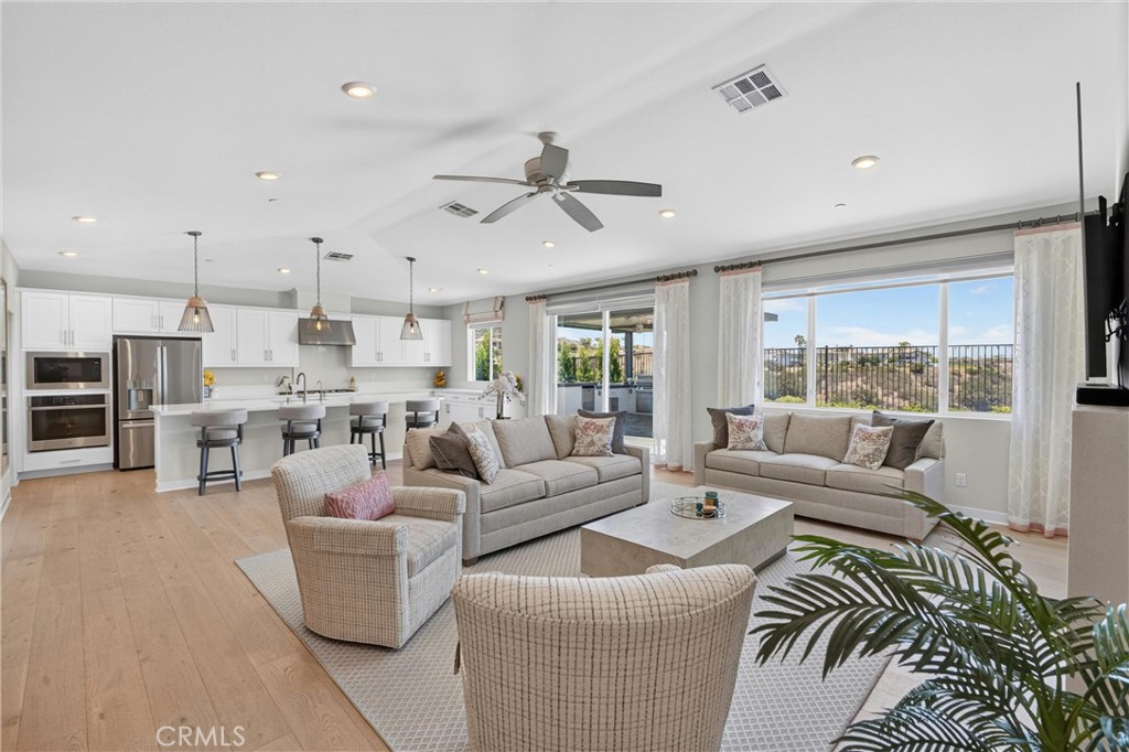 1882 Pele Way Property Photo 13