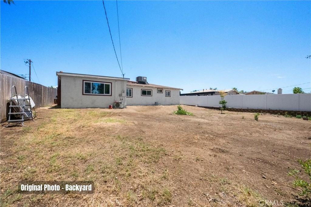 9326 Lemon Street Property Photo 6