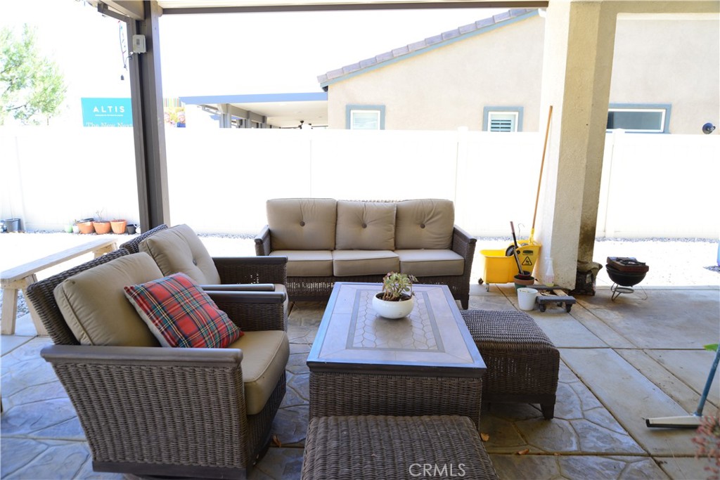 1506 Sky Vista Way Property Photo 2