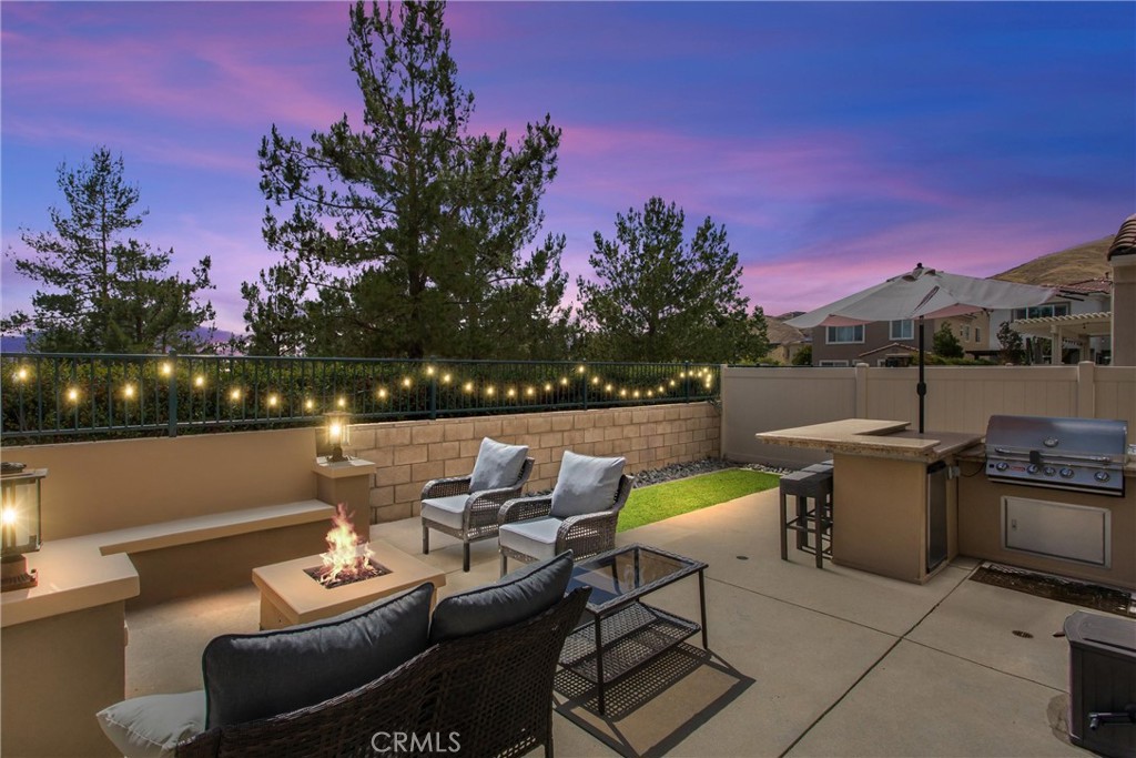 11822 Cobblestone Property Photo 3