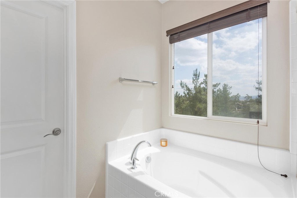 11822 Cobblestone Property Photo 32