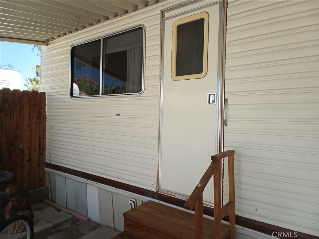 18801 Roberts Rd 142 Property Photo 2