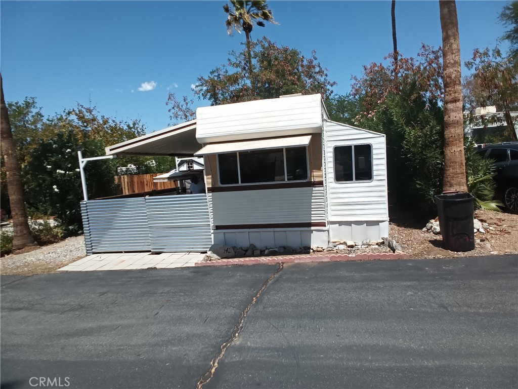 18801 Roberts Rd 142 Property Photo 24