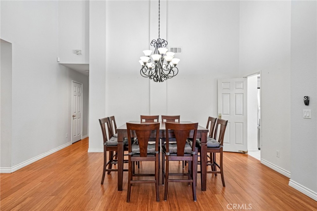 2634 Sheridan Road Property Photo 43