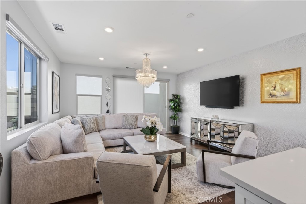 3661 S Nexa Paseo Property Photo 4