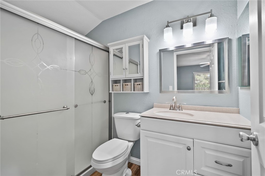 923 W State Property Photo 18