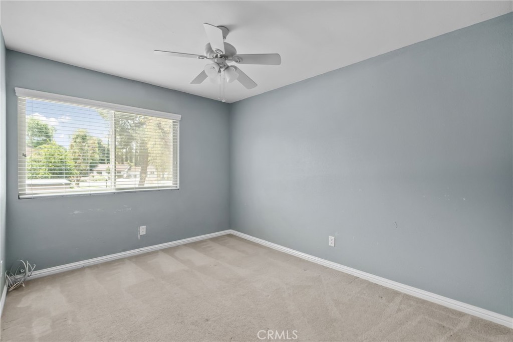 923 W State Property Photo 22