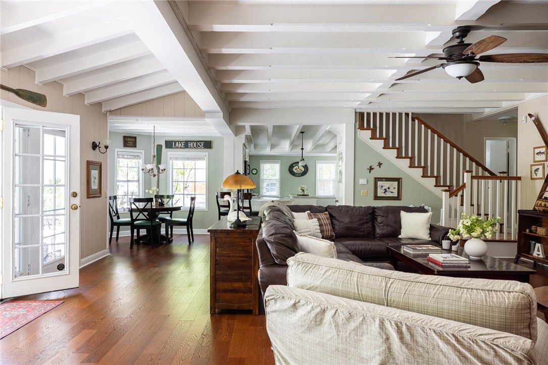 27844 Greenway Drive Property Photo 6