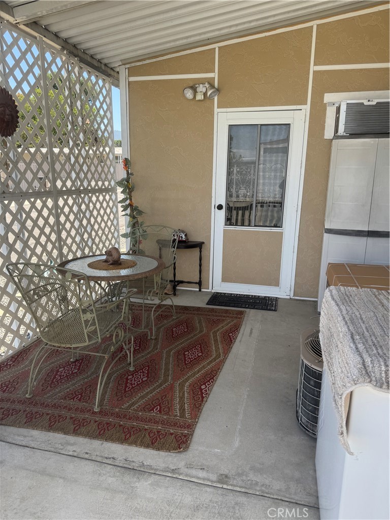 1307 Orangewood Square Property Photo 13