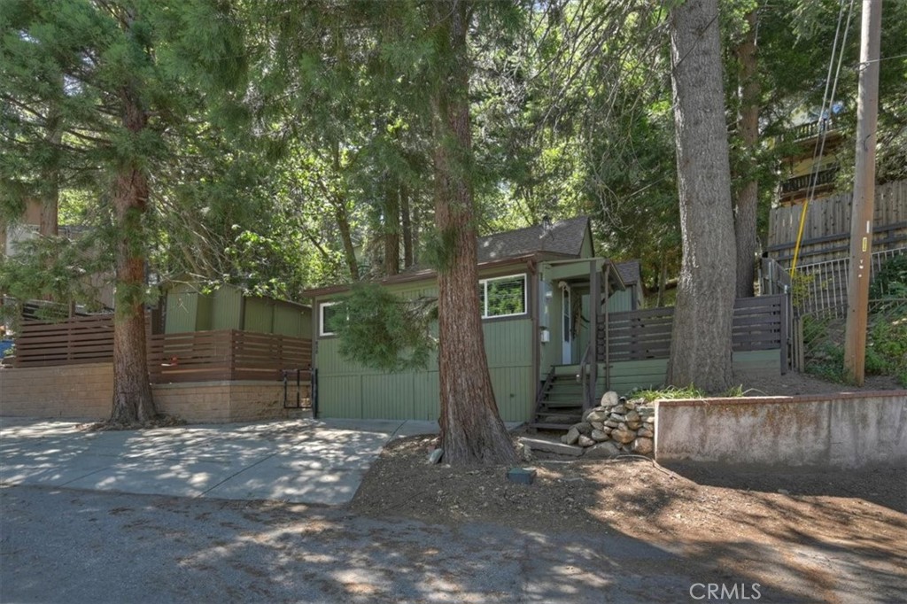 856 Virginia Court Property Photo 29