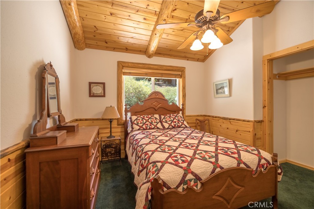 842 Paine Property Photo 34