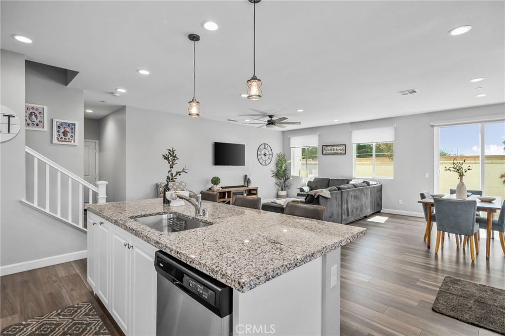 3860 S Oasis Paseo 6 Property Photo 13
