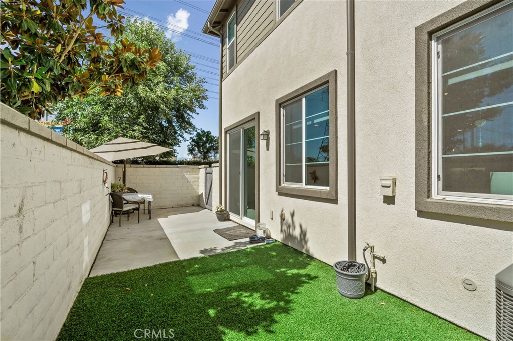 3860 S Oasis Paseo 6 Property Photo 32