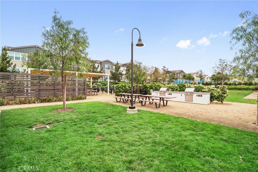 3860 S Oasis Paseo 6 Property Photo 39