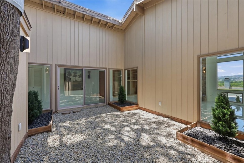 5813 Old Ranch Property Photo 15