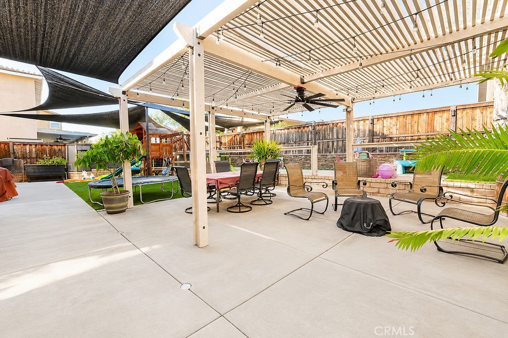 13064 Creekside Way Property Photo 33
