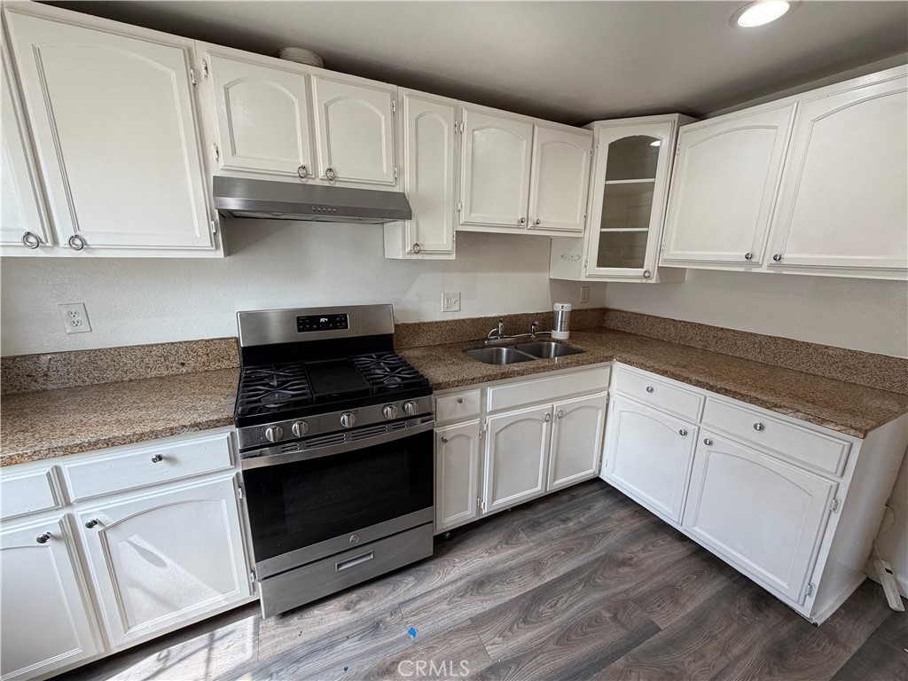 1249 W 90th Place Property Photo 14